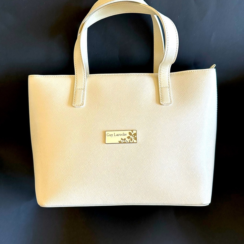 100% Authentic Guy Laroche patent leather handbag in beige